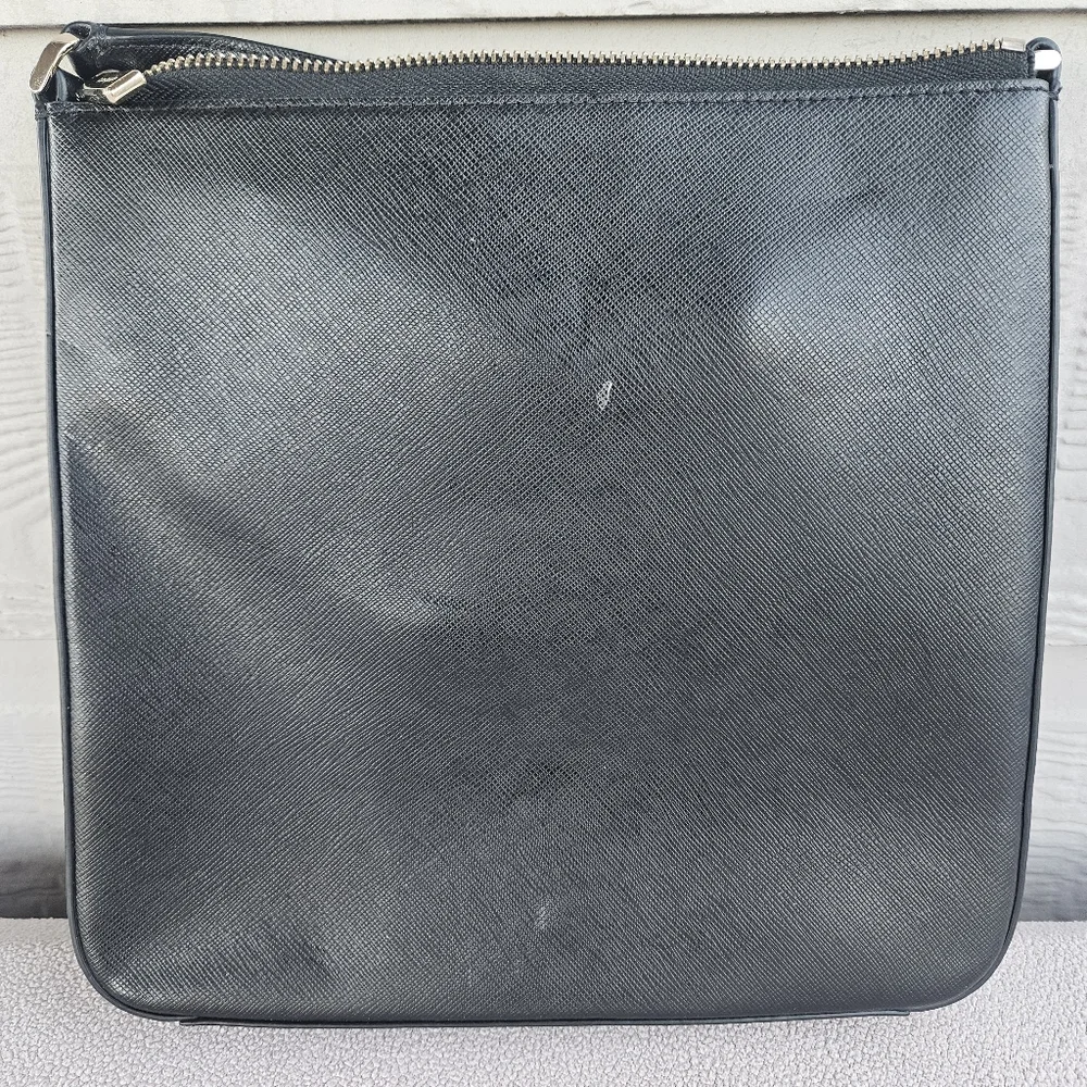 Kate Spade Sadie North South Crossbody Purse Black Leather Square